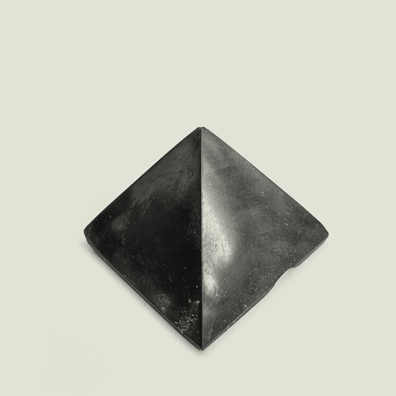 Šungitová pyramída 3 cm